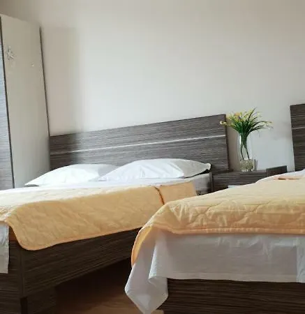 Apartments Lati Ulcinj Exterior photo