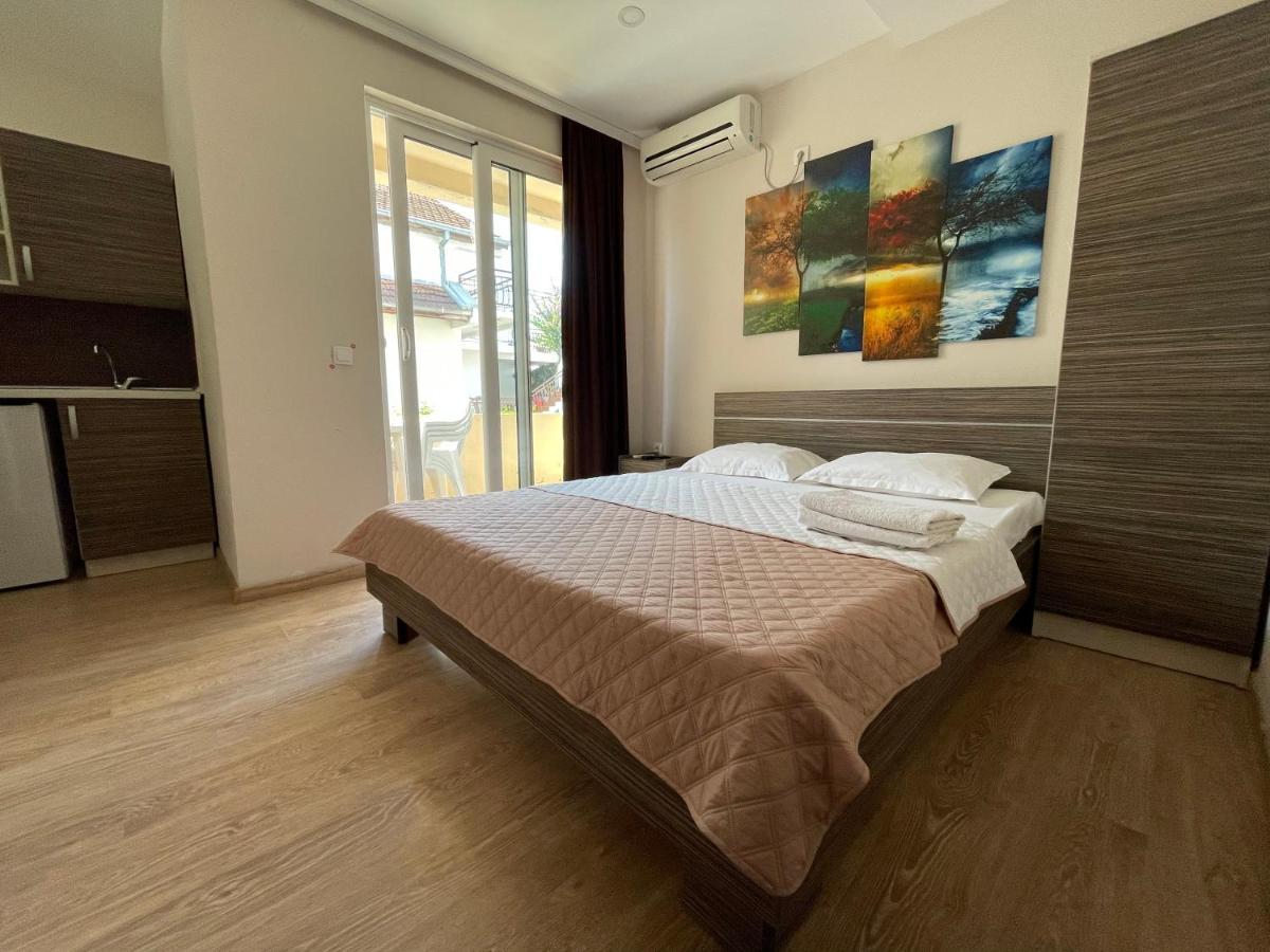 Lati Apartment
